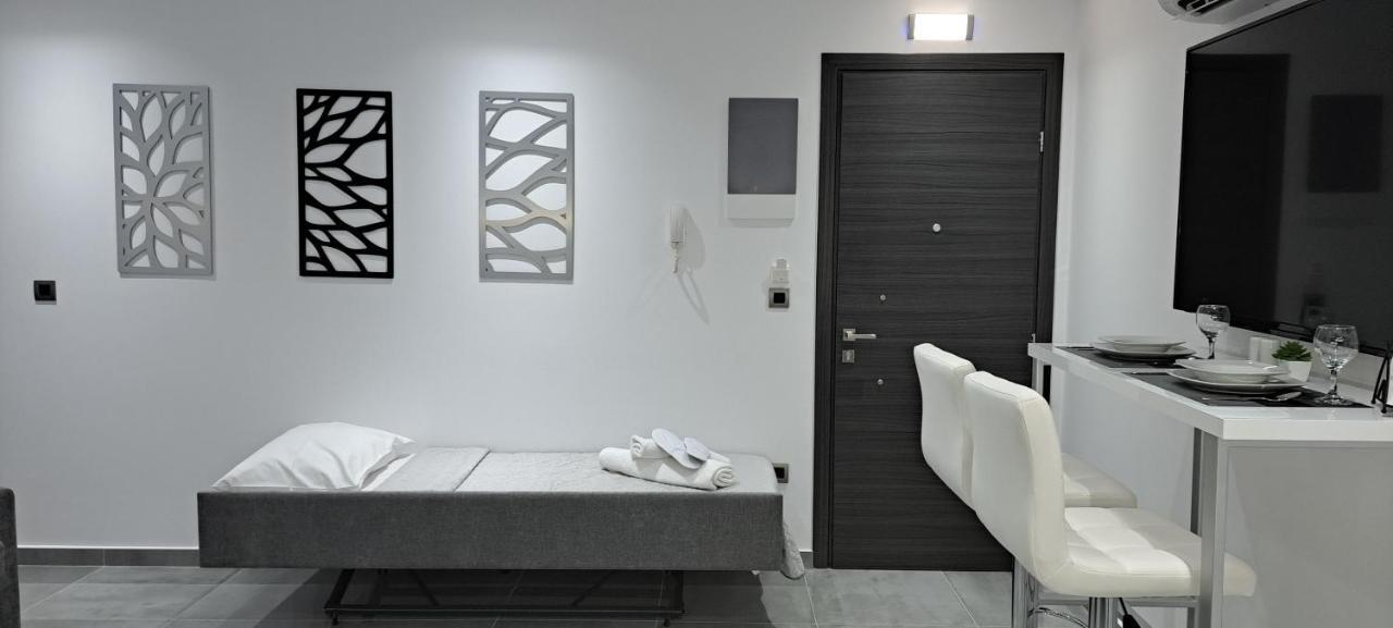 Km Luxury Apart Downtown Heraklion  Екстер'єр фото