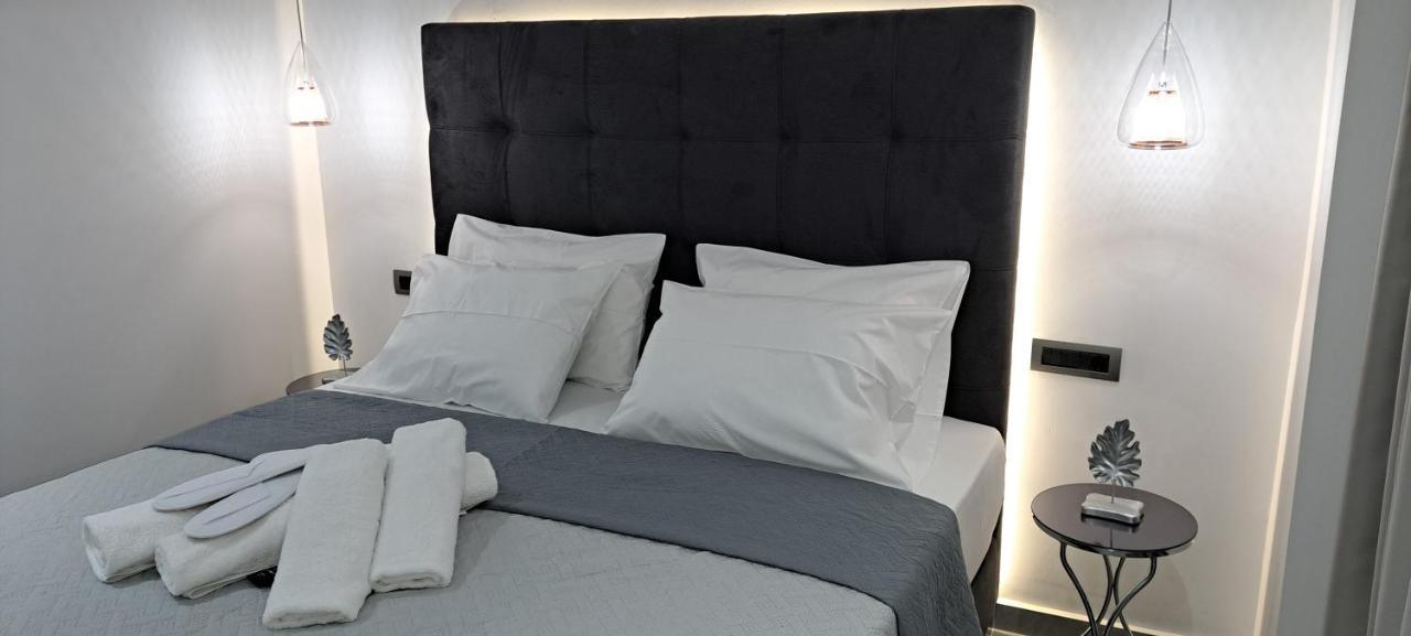 Km Luxury Apart Downtown Heraklion  Екстер'єр фото