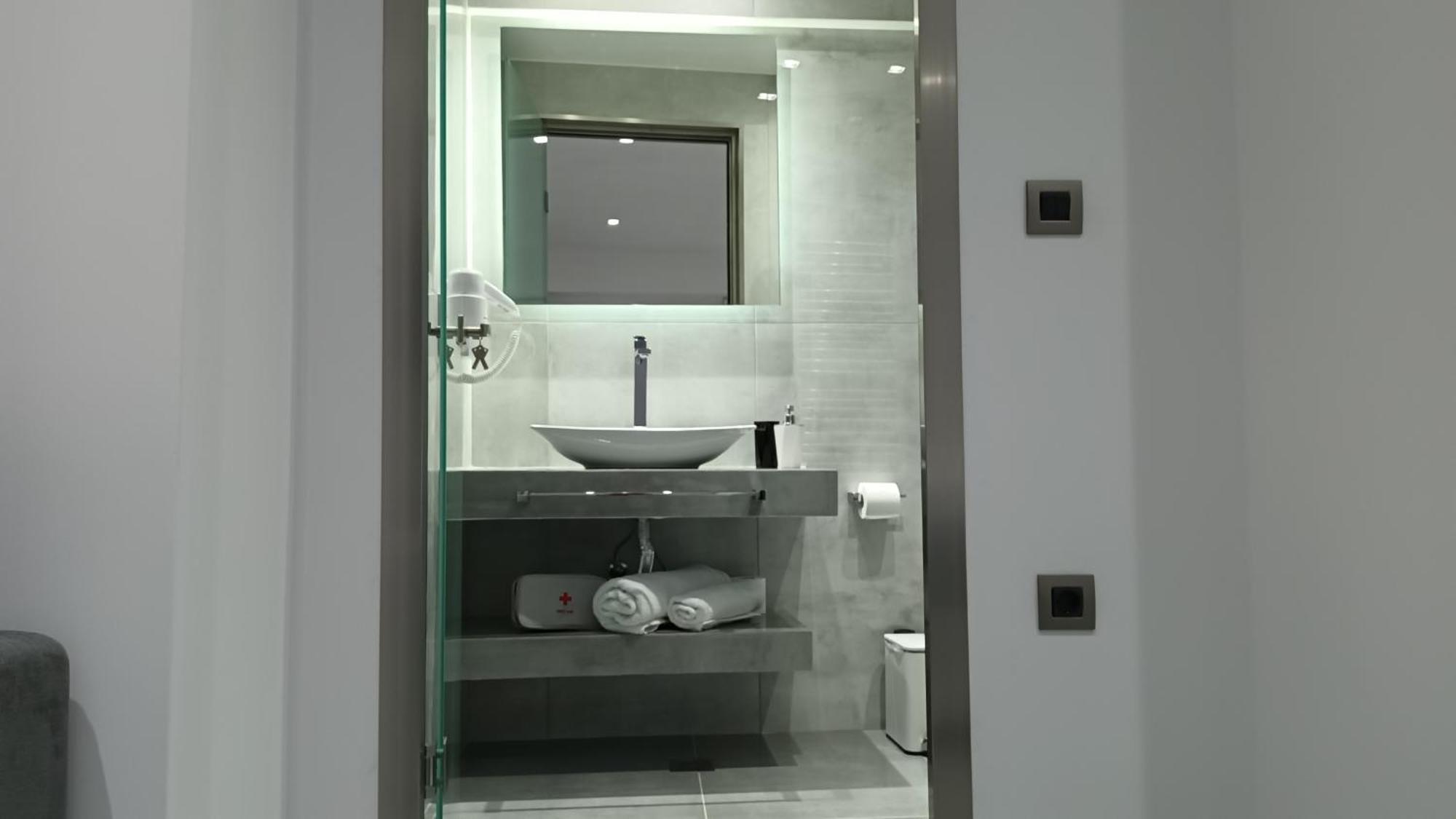 Km Luxury Apart Downtown Heraklion  Екстер'єр фото